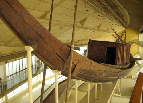 Das Solarboot von König Cheops Kairo faszinierende Sehenswürdigkeit