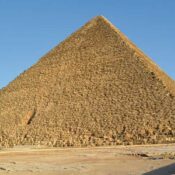 Die faszinierende Geschichte der Cheops Pyramide in Gizeh