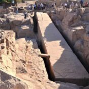Der unvollendete Obelisk Geschichte und Bedeutung in Assuan